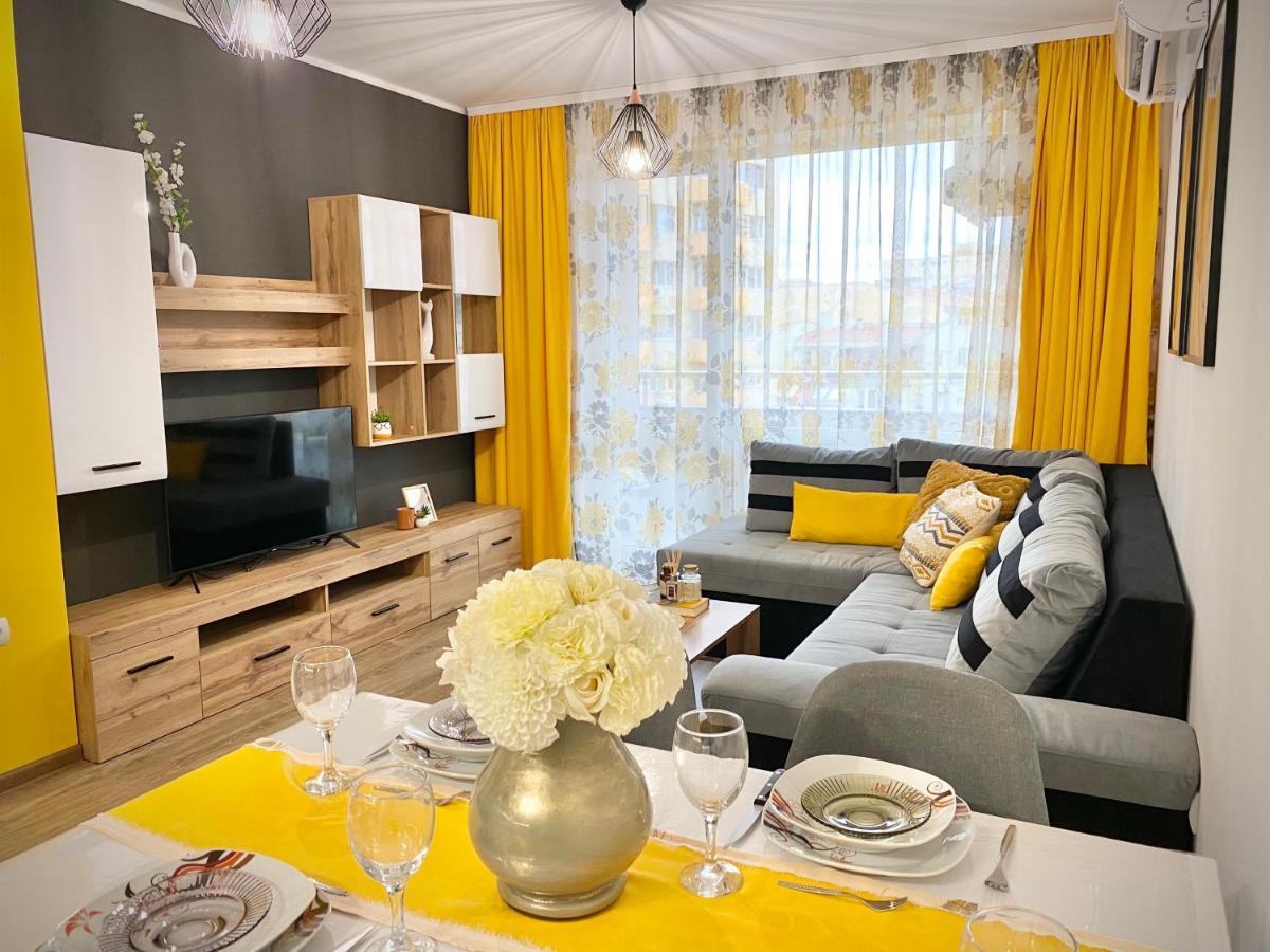 Art Apartment For 4 People Free Parking & Wifi Stara Zagora Exterior photo