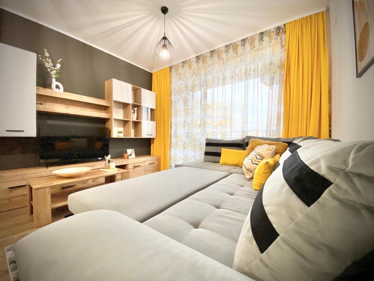 Art Apartment For 4 People Free Parking & Wifi Stara Zagora Exterior photo